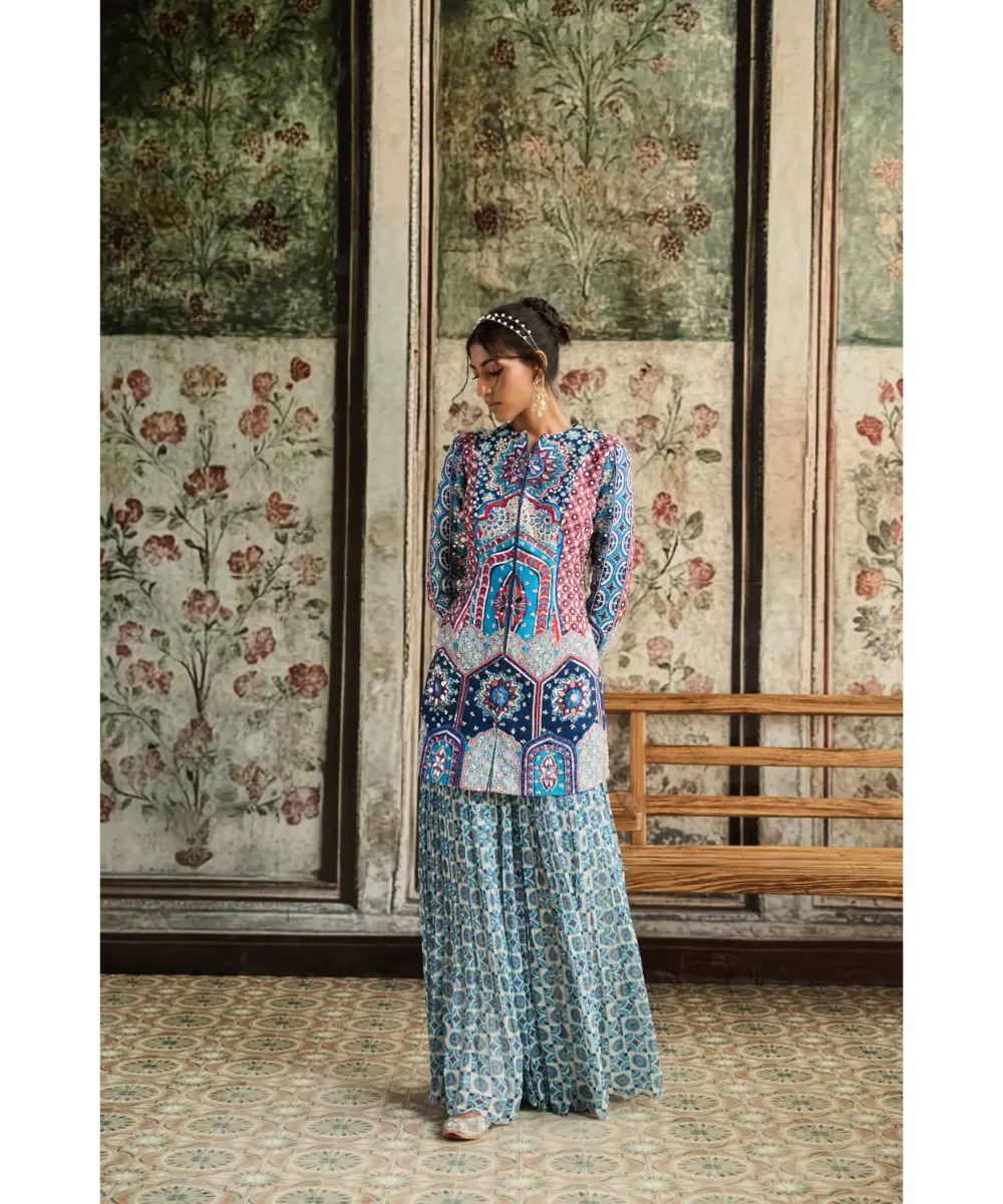 DIYARAJVVIR - Teal Print and Highlighted Jacket Set